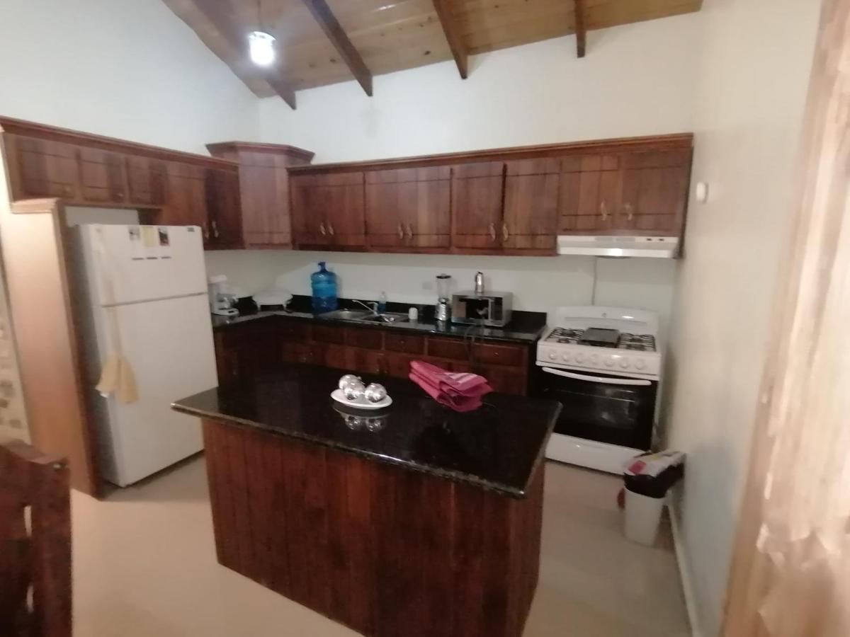 Villa Laura 哈拉瓦科阿 外观 照片